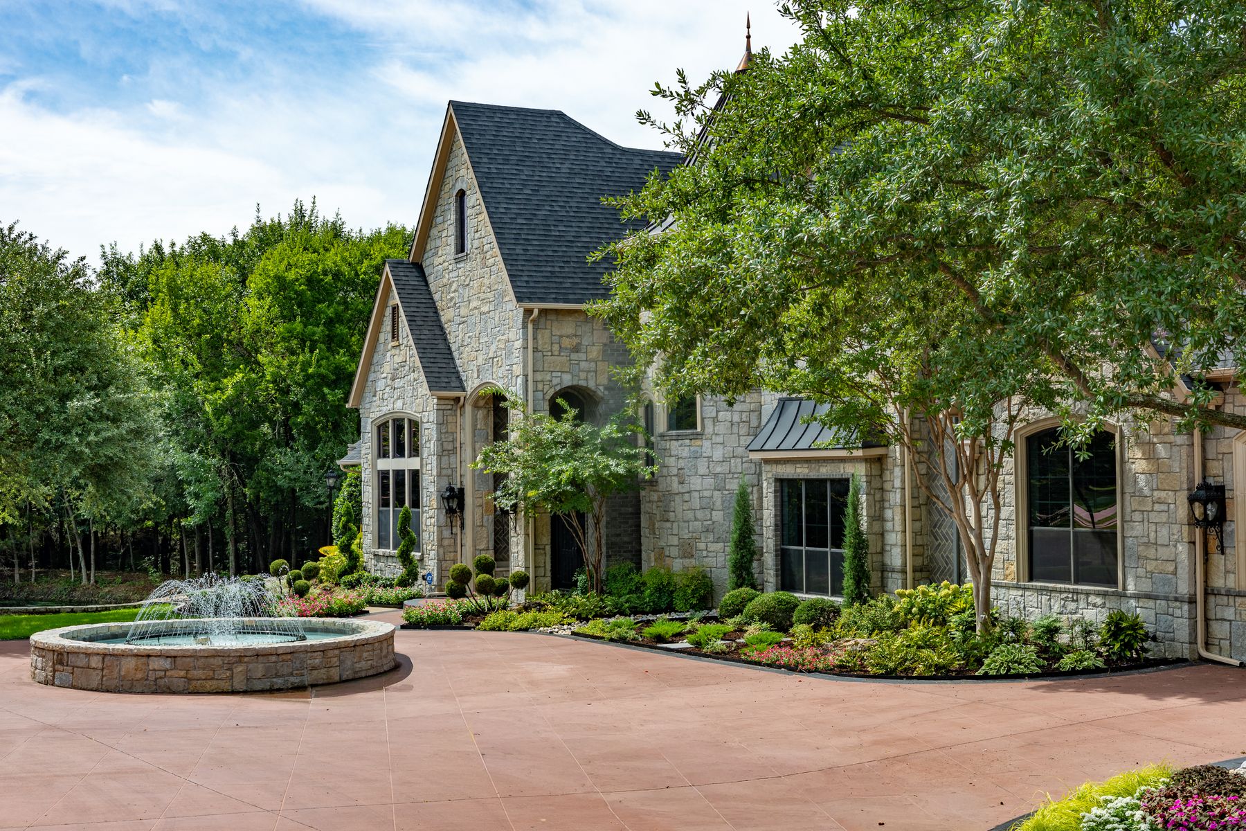🌳😇 Let's Find Your Home's Perfect Landscape Soul Mate! 🌳😇